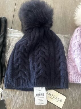 Amicale Cashmere Navy Cable-Knit Pom Beanie Plus Pink Cashmere and LeatherGloves